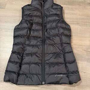 Eddie Bauer Women's Dark Puffer Vest